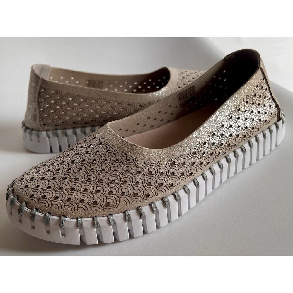 Ilse Jacobsen Tulip Perforated Flats Metallic Champagne Gold EU 36 Slip On Shoes